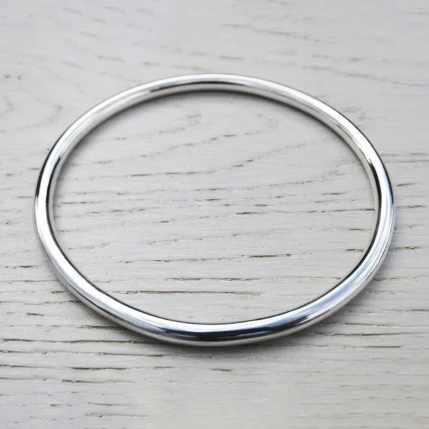 Fine Silver Kara Bangle round shaped